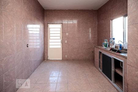 Casa para alugar com 85m², 2 quartos e sem vaga Casa para alugar com 85m², 2 quartos e sem vagaCozinha