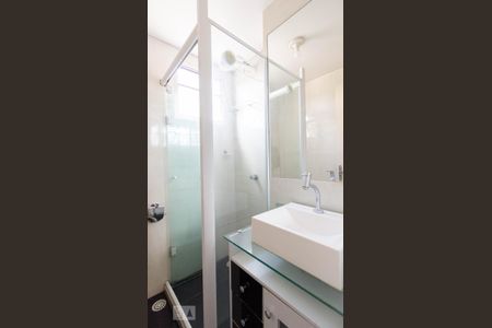 Apartamento para alugar com 50m², 2 quartos e 1 vaga Apartamento para alugar com 50m², 2 quartos e 1 vagaBanheiro