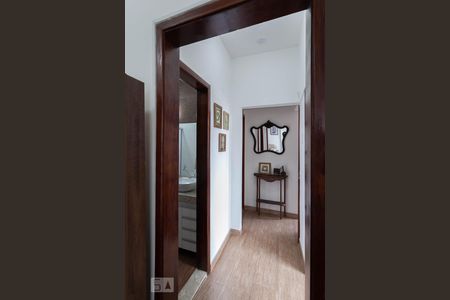 Corredor de apartamento para alugar com 2 quartos, 70m² em Centro, Belo Horizonte