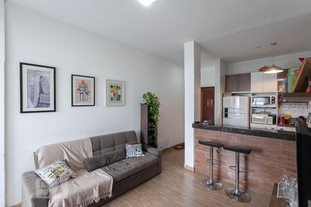 Sala de apartamento para alugar com 2 quartos, 70m² em Centro, Belo Horizonte