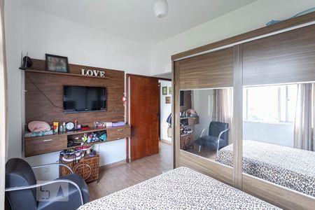 Apartamento para alugar com 70m², 2 quartos e sem vagaSuíte