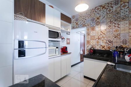 Apartamento para alugar com 70m², 2 quartos e sem vagaCozinha