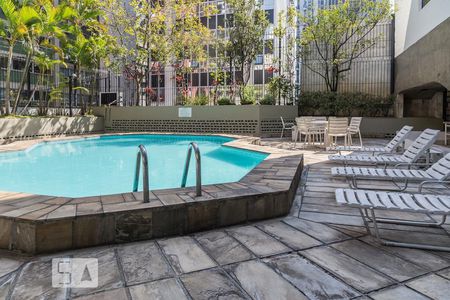 Apartamento à venda com 132m², 3 quartos e 2 vagasPiscina