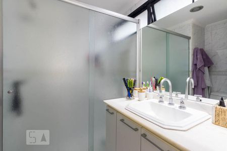 Apartamento à venda com 132m², 3 quartos e 2 vagasBanheiro Suite