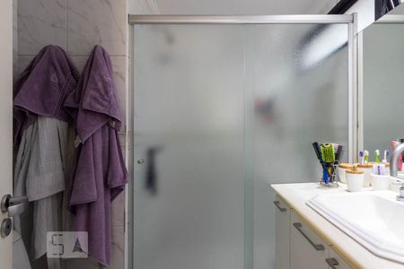 Apartamento à venda com 132m², 3 quartos e 2 vagasBanheiro Suite