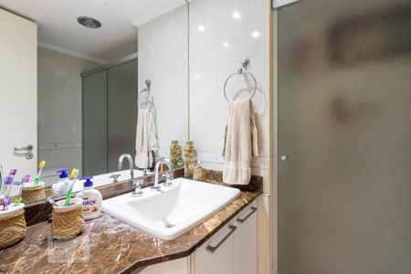 Apartamento à venda com 132m², 3 quartos e 2 vagasBanheiro 2