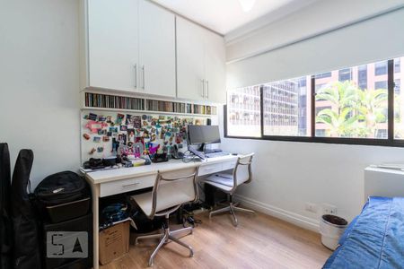 Apartamento à venda com 132m², 3 quartos e 2 vagasQuarto 3