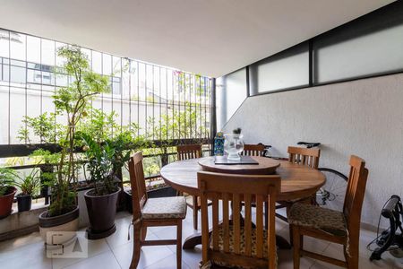 Apartamento à venda com 132m², 3 quartos e 2 vagasGarden