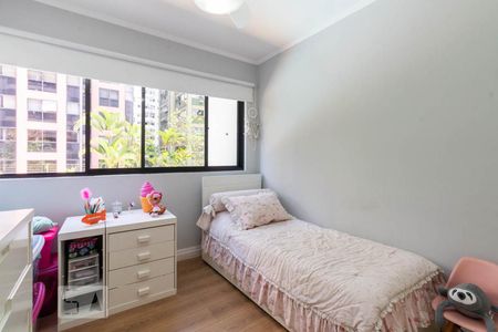 Quarto 2 de apartamento à venda com 3 quartos, 132m² em Itaim Bibi, São Paulo