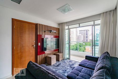 Sala de Apartamento com 2 quartos, 154m² Savassi