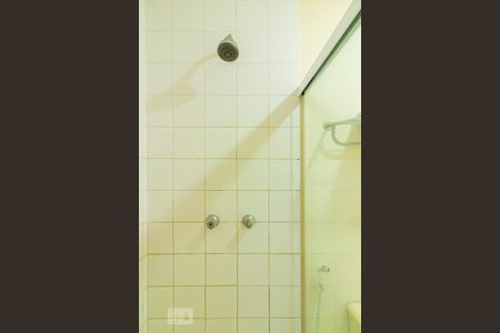 Studio para alugar com 26m², 1 quarto e 1 vaga Studio para alugar com 26m², 1 quarto e 1 vagaBanheiro