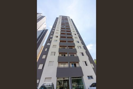 Apartamento para alugar com 55m², 2 quartos e 1 vagaFachada