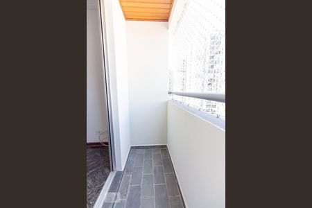 Varanda de apartamento para alugar com 2 quartos, 55m² em Continental, Osasco