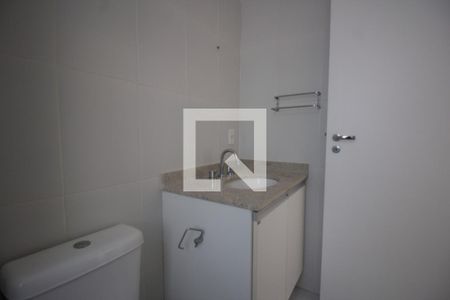 Apartamento à venda com 368m², 4 quartos e 4 vagasBanheiro da Suíte 2