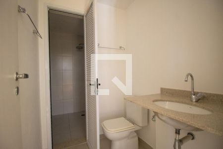 Apartamento à venda com 368m², 4 quartos e 4 vagasBanheiro da Cobertura