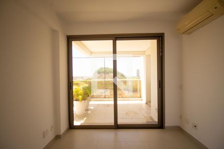 Apartamento à venda com 368m², 4 quartos e 4 vagasSuíte 1