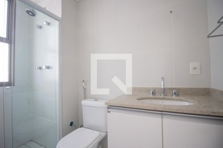 Apartamento à venda com 368m², 4 quartos e 4 vagasBanheiro da Suíte 2