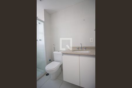 Apartamento à venda com 368m², 4 quartos e 4 vagasBanheiro da Suíte 2