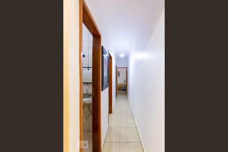 Corredor de apartamento para alugar com 3 quartos, 76m² em Vila Metalurgica, Santo André
