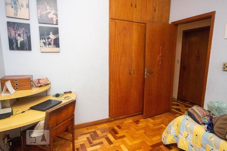 Casa à venda com 500m², 4 quartos e 5 vagasQuarto 2