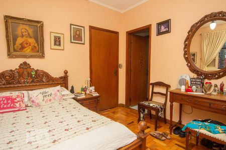 Casa à venda com 500m², 4 quartos e 5 vagasQuarto 3 - Suíte