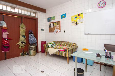 Casa à venda com 500m², 4 quartos e 5 vagasSalão