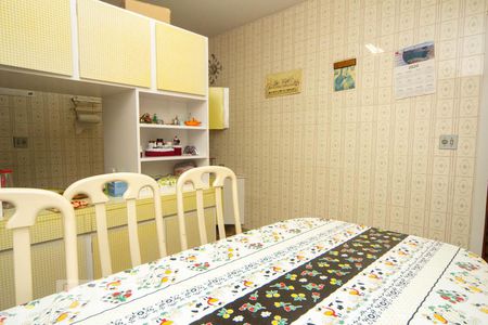 Casa à venda com 500m², 4 quartos e 5 vagasCopa