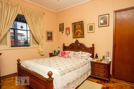 Casa à venda com 500m², 4 quartos e 5 vagasQuarto 3 - Suíte