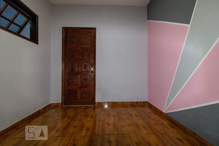 Sala de apartamento para alugar com 1 quarto, 50m² em Olaria, Rio de Janeiro