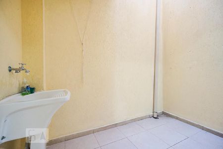 Casa de condomínio para alugar com 60m², 2 quartos e 1 vagaÁrea de serviço