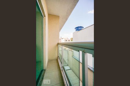 Varanda suíte 01 de casa de condomínio para alugar com 2 quartos, 60m² em Chácara Belenzinho, São Paulo