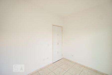 Quarto suíte 01 de casa de condomínio para alugar com 2 quartos, 60m² em Chácara Belenzinho, São Paulo