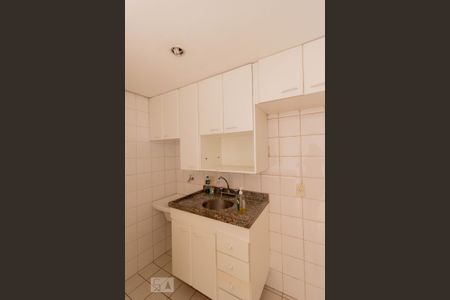 Cozinha de apartamento para alugar com 1 quarto, 40m² em Perdizes, São Paulo