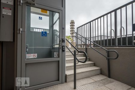 Apartamento para alugar com 77m², 2 quartos e 1 vagaÁrea Comum - Acesso Piscina 