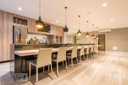 Apartamento para alugar com 77m², 2 quartos e 1 vagaÁrea Comum - Salão de Festas 