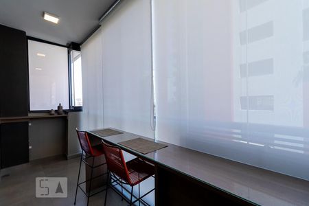 Varanda de kitnet/studio à venda com 1 quarto, 34m² em Pinheiros, São Paulo