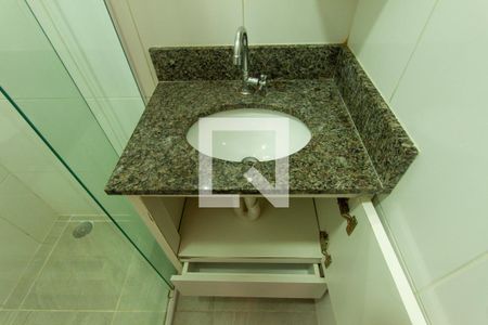 Banheiro de apartamento à venda com 1 quarto, 33m² em Quinta da Paineira, São Paulo