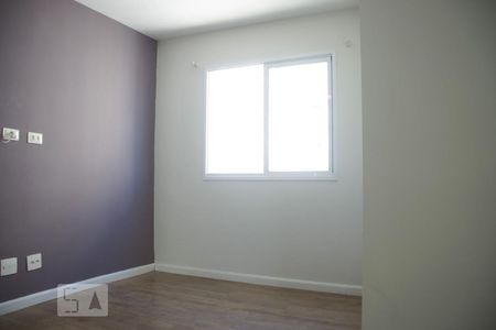 Sala de kitnet/studio para alugar com 1 quarto, 35m² em Jardim Ibitirama, São Paulo