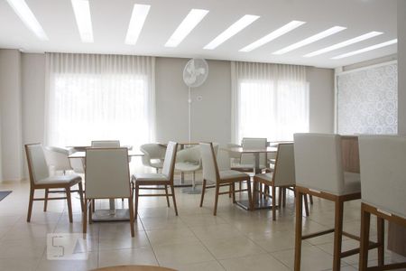 Studio para alugar com 35m², 1 quarto e sem vagaÁrea Comum - Salão de Festas