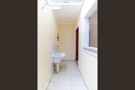 Casa à venda com 65m², 2 quartos e 1 vagaÁrea de Serviço