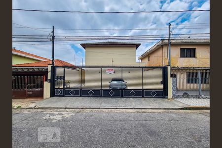 Casa à venda com 65m², 2 quartos e 1 vagaFachada