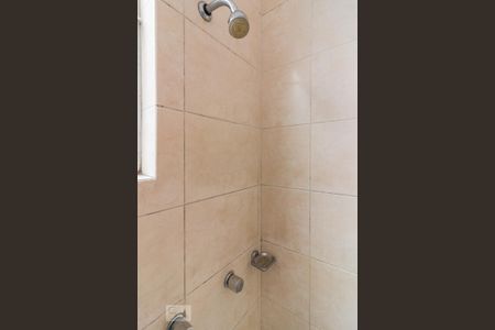 Apartamento à venda com 100m², 3 quartos e sem vaga Apartamento à venda com 100m², 3 quartos e sem vagaChuveiro