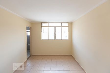 Studio para alugar com 40m², 1 quarto e sem vaga Studio para alugar com 40m², 1 quarto e sem vagaStudio
