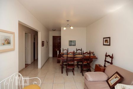 Apartamento à venda com 81m², 3 quartos e 1 vagaSala