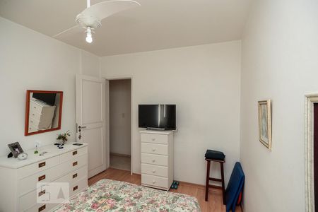 Apartamento à venda com 81m², 3 quartos e 1 vagaQuarto 2