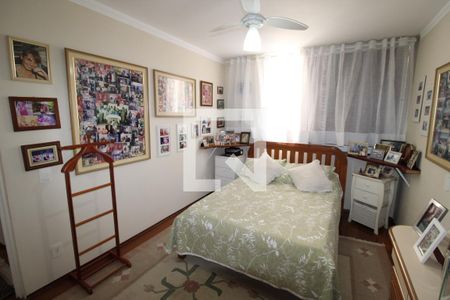 Apartamento à venda com 180m², 5 quartos e 3 vagasQuarto 2