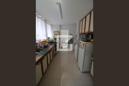Apartamento à venda com 180m², 5 quartos e 3 vagasCozinha