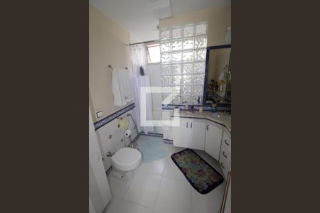 Apartamento à venda com 180m², 5 quartos e 3 vagasBanheiro