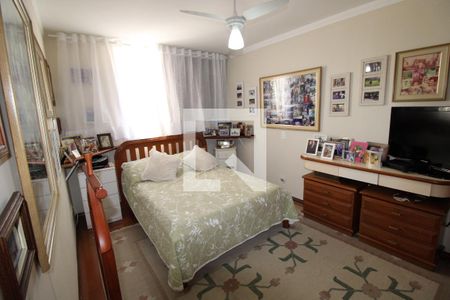 Apartamento à venda com 180m², 5 quartos e 3 vagasQuarto 2