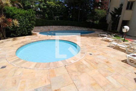 Apartamento à venda com 180m², 5 quartos e 3 vagasÁrea comum - Piscina